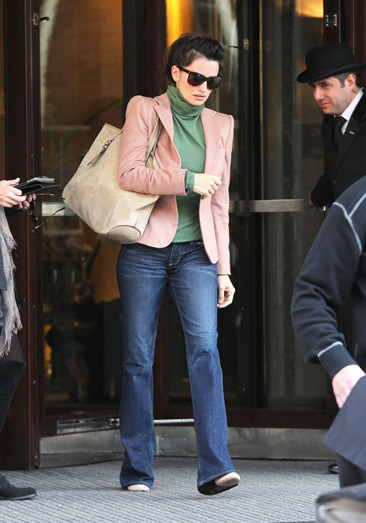 Penelope Cruz leaves her Central London hotel
