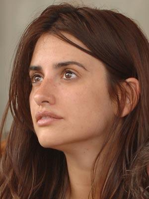 Penelope Cruz Fashion Style. Penelope Cruz without makeup