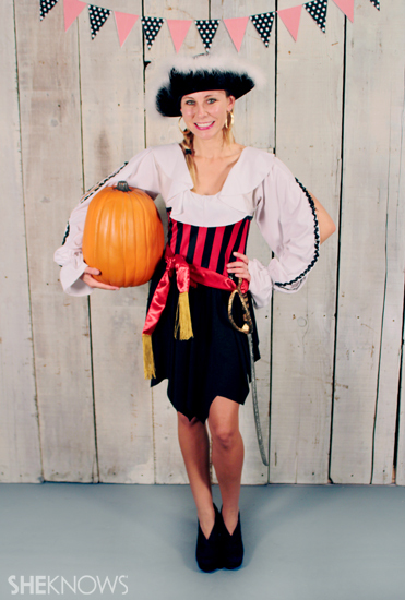 Halloween costume ideas: Lady Pirate