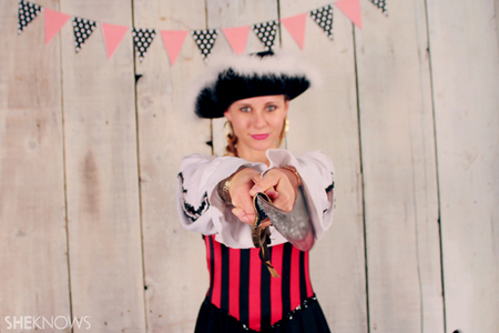 Halloween costume ideas: Lady Pirate