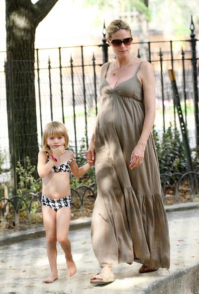 Celebrity Pregnancy Fashion on Heidi Klum And Daughter Leni   Celebrity Maternity Fashions   Style