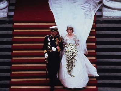 princess diana wedding gown photos. princess diana wedding gown.