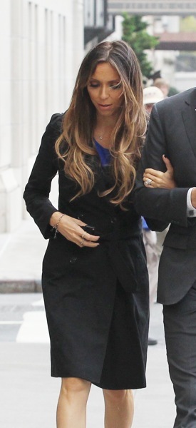 Giuliana Rancic with a spot of color