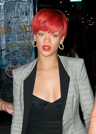 Rihanna's choppy short cut 