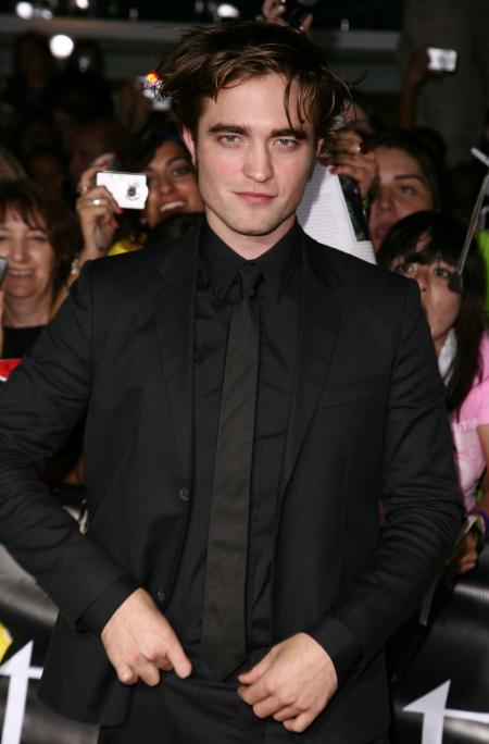 Robert Pattinson red carpet