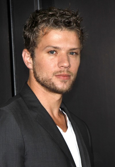 Ryan Phillippe strikes a pose. 