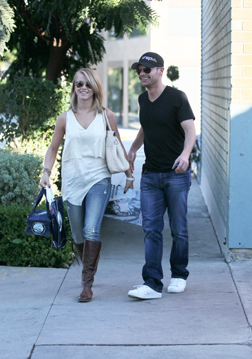 Julianne Hough and Ryan Seacrest leave lunch