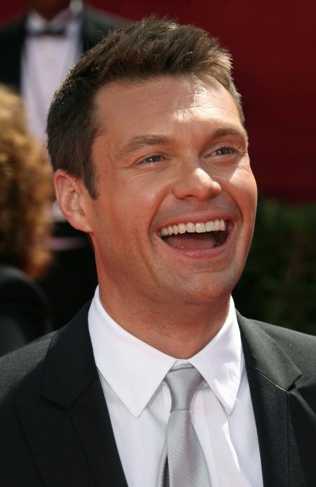 Ryan Seacrest Noika Theatre
