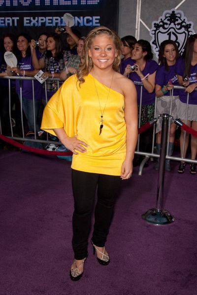Shawn Johnson at Jonas Brothers
