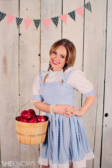 Halloween Costume Ideas: Dorothy from the Wizard of Oz