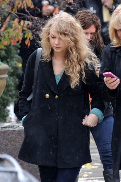 Taylor Swift's natural style