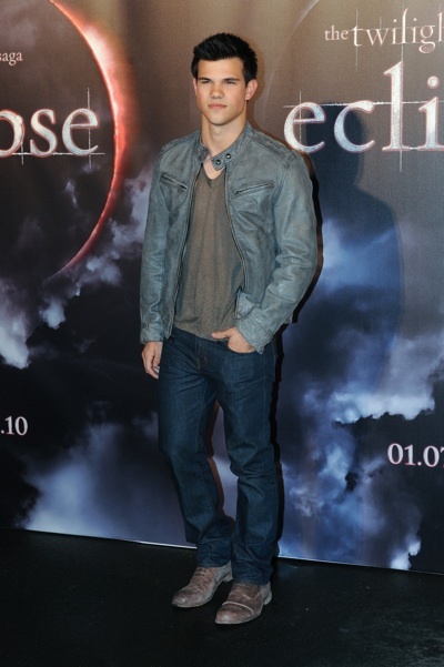 Taylor Lautner promotes Twilight Eclipse in Australia