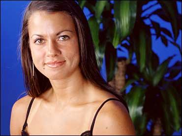 Top 10 Hottest Female Survivors: Darrah Johnson
