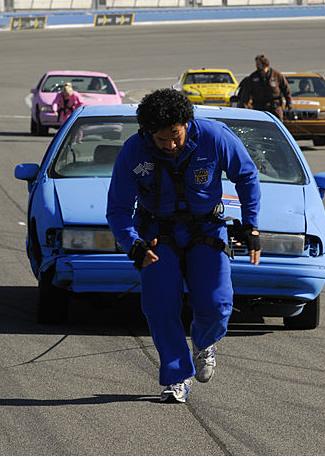 Toughest Biggest Loser Workouts Season 7 Filipe and Sione Pulling a Car