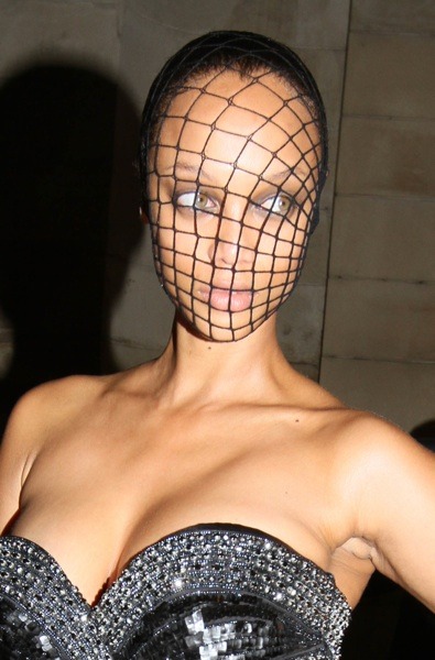Tyra Banks models high fashion