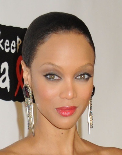 Tyra Banks with cat-eye make-up