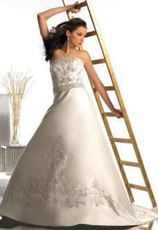 Val Stefani Haute Couture 
