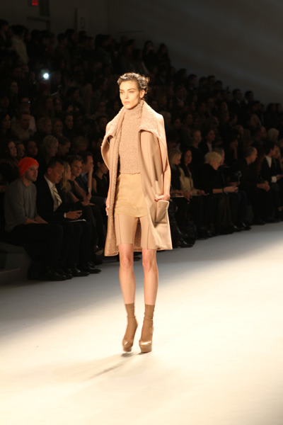 Vera Wang Fall 2012
