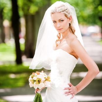 Wedding hairstyles Curls Half Up and Half Down with Veil