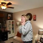 Kelly's reaction to her new room
