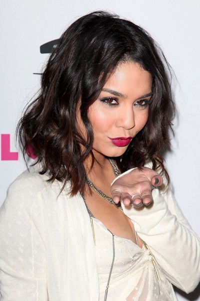 Vanessa Hudgens Hairstyle Image Gallery, Long Hairstyle 2013, Hairstyle 2013, New Long Hairstyle 2013, Celebrity Long Romance Hairstyles 2013