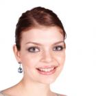 French Twist with Tight Side Part