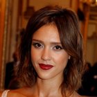 Jessica Alba's wavy bob