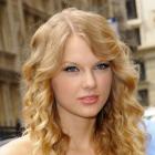 Taylor Swift's Soft Curls