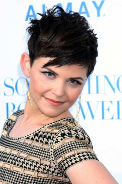Hairstyles  Face Thick Hair on Ginnifer Goodwin   Hairstyles For Round Faces