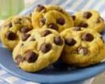  Heneliz's Chocolate Chip Yummies