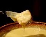 Quick and Creamy Cheddar Cheese Fondue 