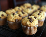 Chocolate Chip Banana Muffins