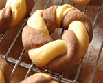 Sour Cream Cookie Rings