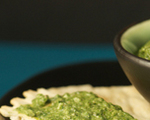 Crackers, eggs and pesto – oh, my!