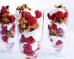 Granola fruit parfait