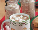 Homemade Hot Cocoa Mix with Marshmallows