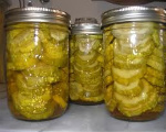 Crisp Pickle Slices