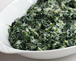 Rich Creamed Spinach with Garlic