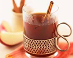 Warm Cranberry and Cinnamon Cider