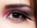 The pros and cons of eyelash extensions