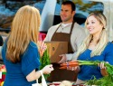 4 Tips for shopping at farmers markets