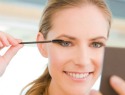How to prevent mascara from smudging
