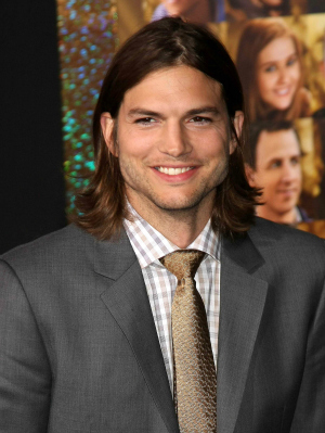 Ashton Kutcher at the Premiere of New Year's Eve