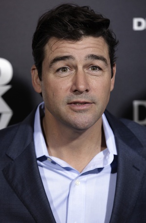 Next photo of Kyle Chandler