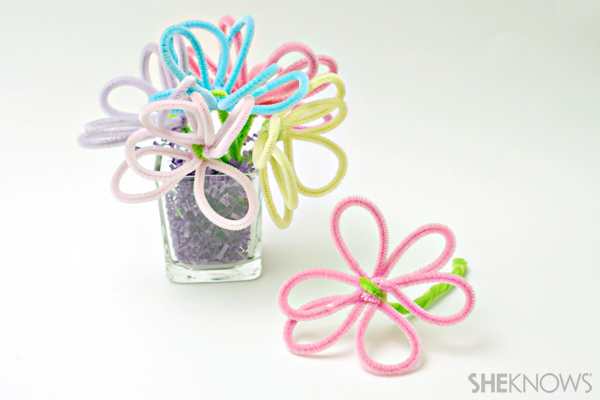 May Day crafts - Pipe cleaner flower bouquet