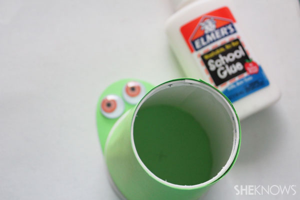 DIY Fire-breathing dragon craft: Glue on Face