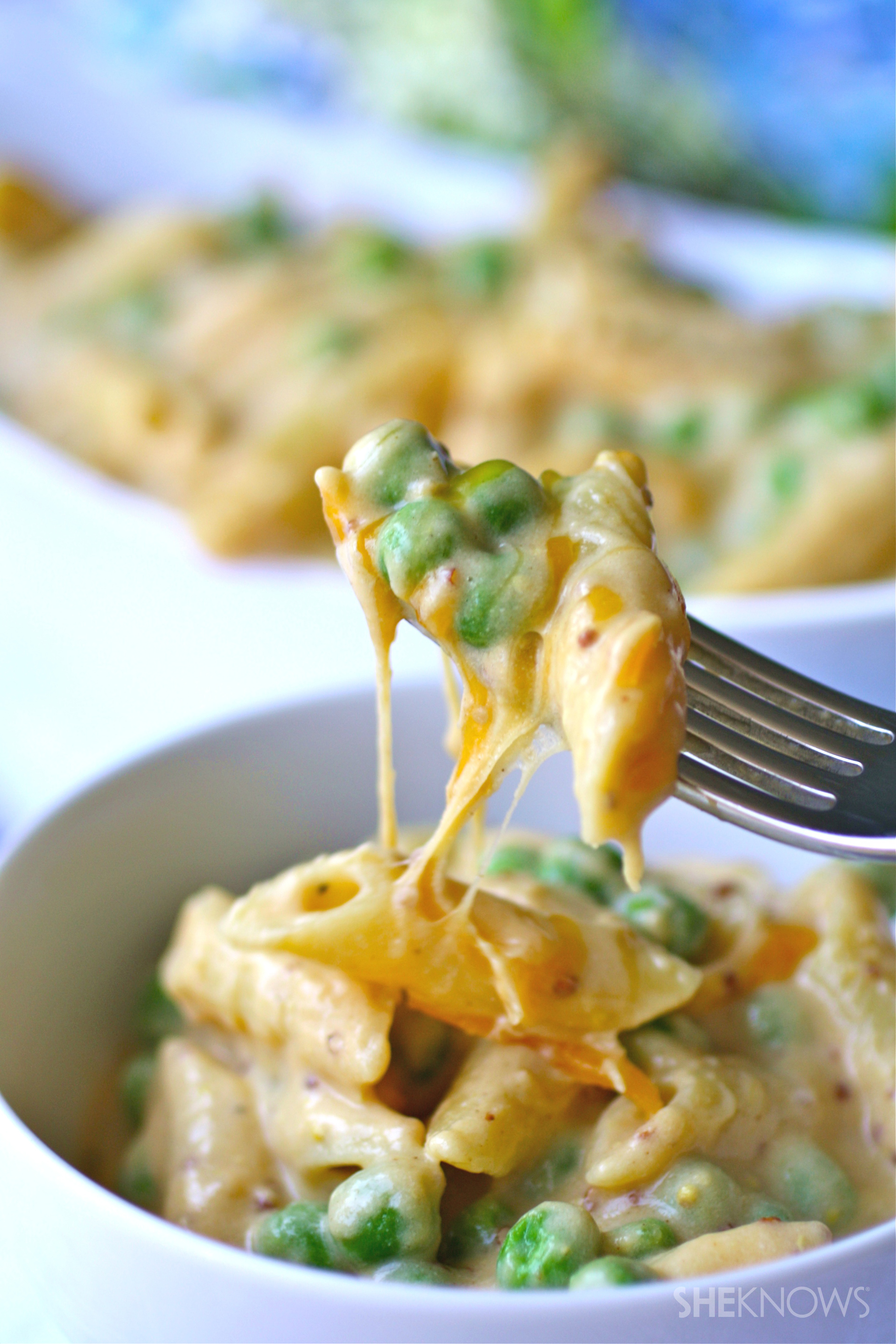 Meatless Monday: Mustardy mac 'n' cheese with peas