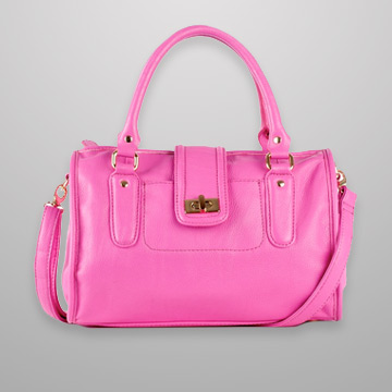 Danielle Nicole Davina Satchel